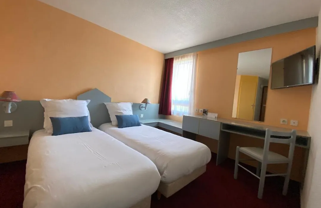 Brit Hotel Essentiel Moulins Avermes-1