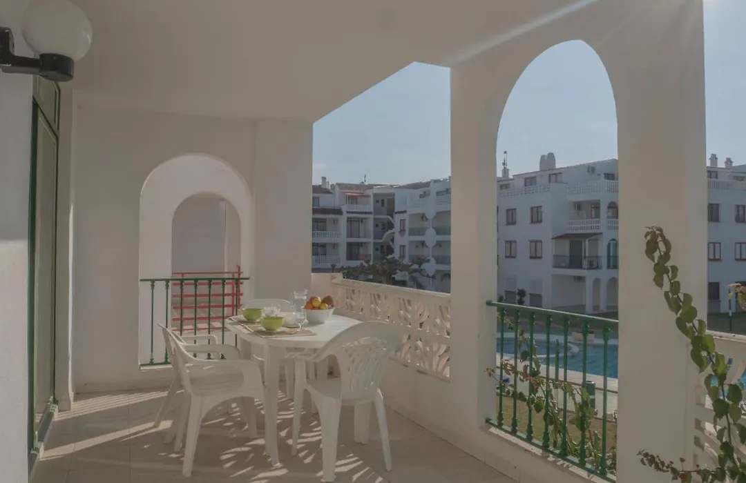 Apartamentos Marineu Playa Romana-1