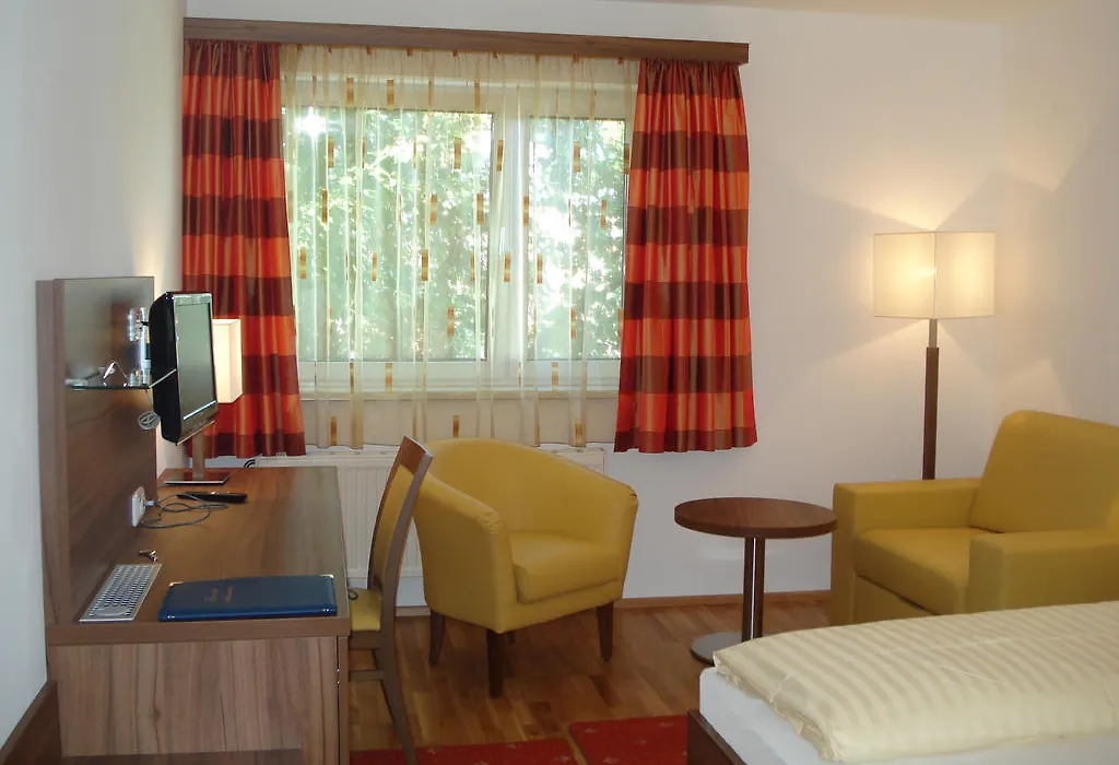 Hotel Almtalerhof-1