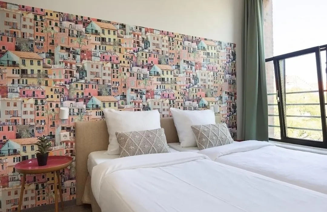 Pink Flamingo Boutique Hostel-1