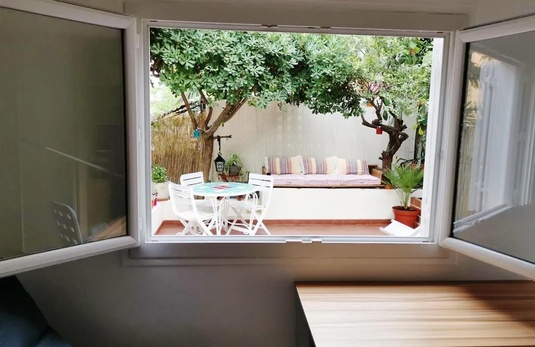 Nice - Charming Little House With Terrace-1