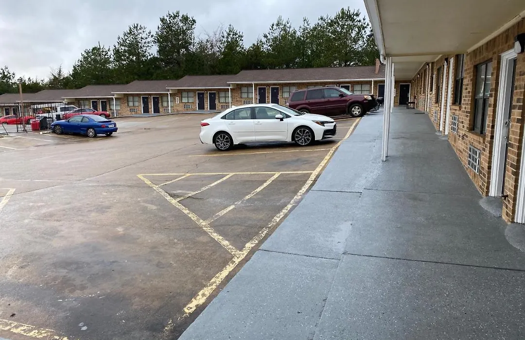 Town House Motel-1