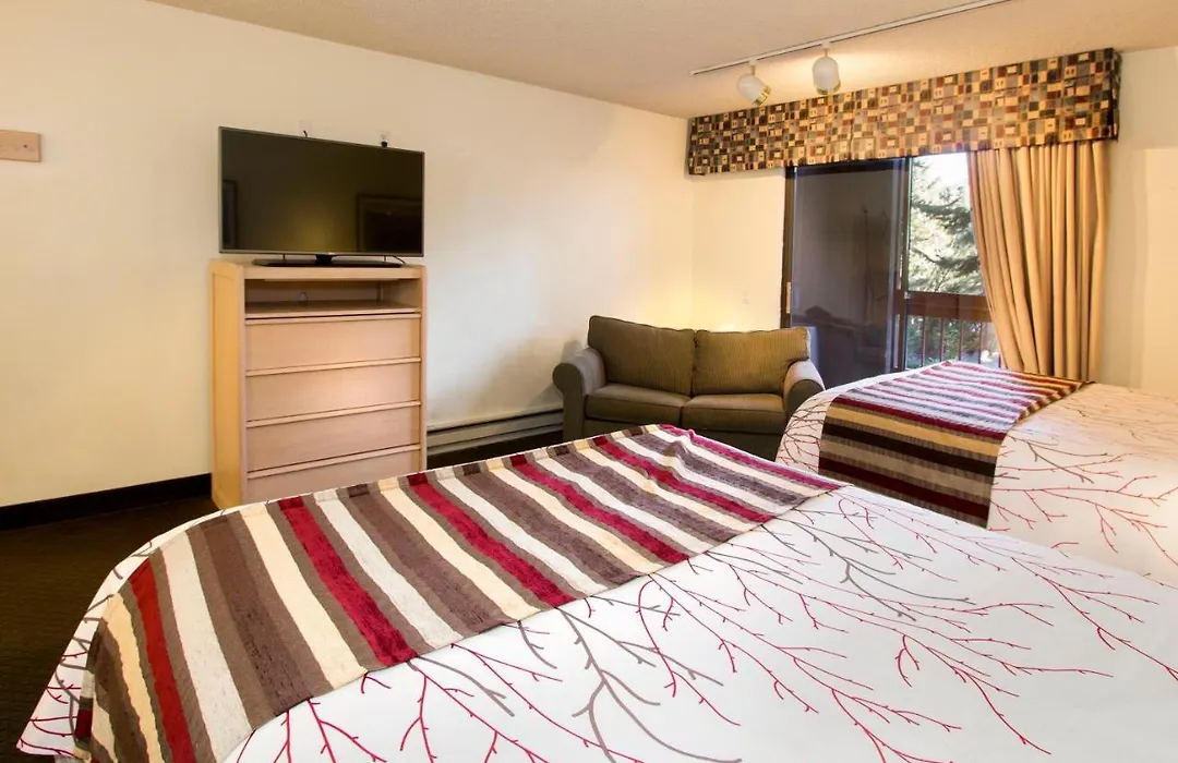 Sierra Lodge-1
