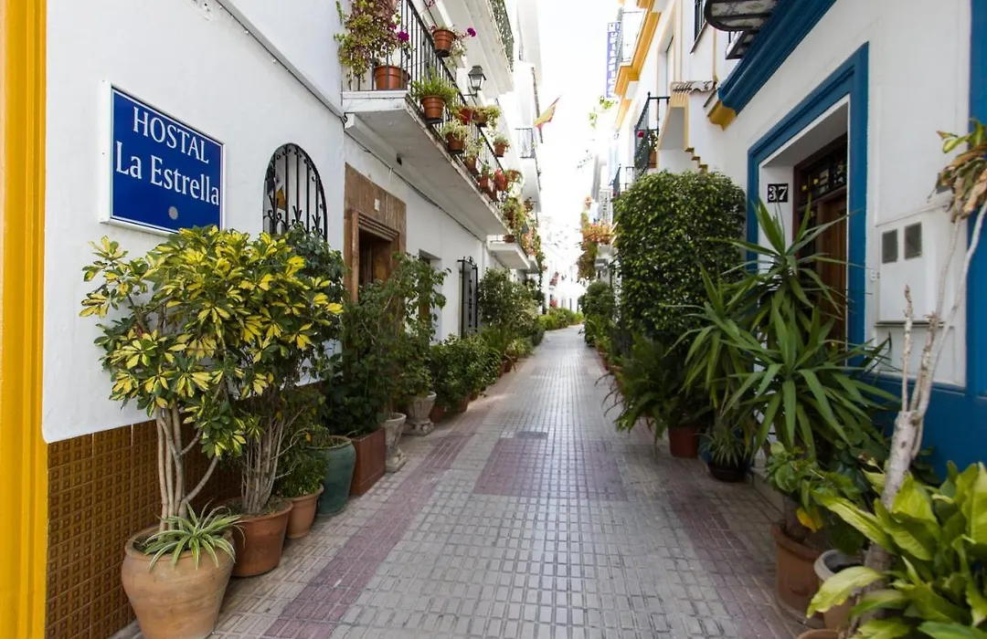 Hostal La Estrella-1