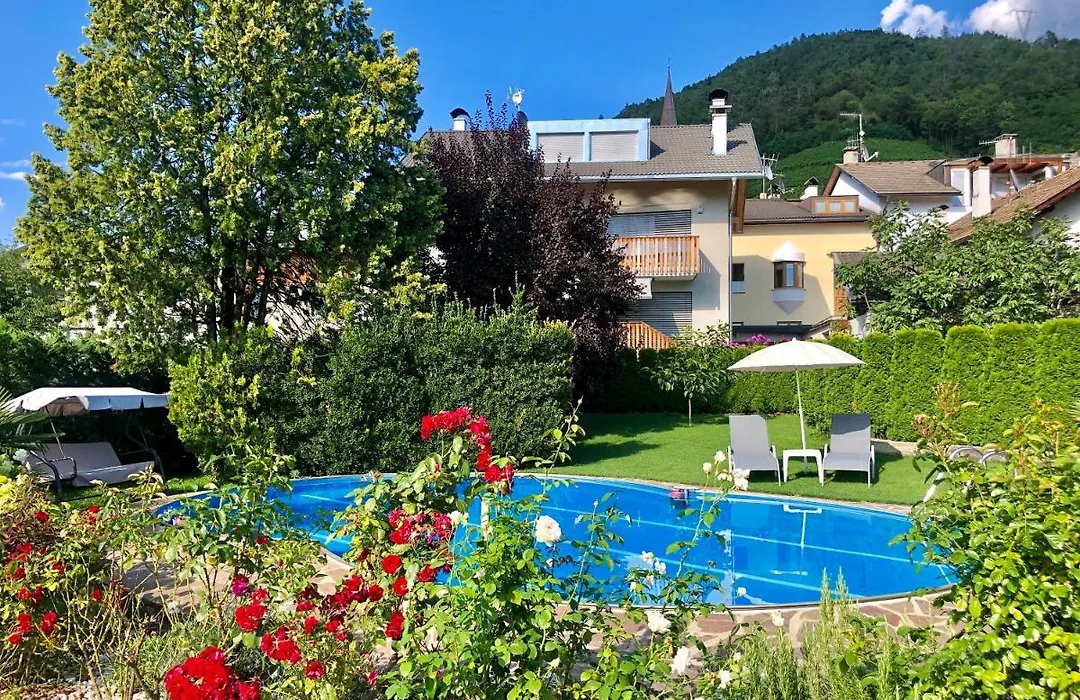 Garni Hotel Tauber-1