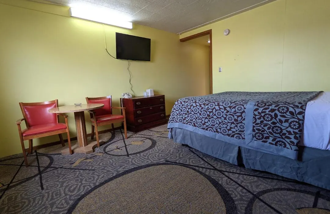 Great Plains Budget Inn-1