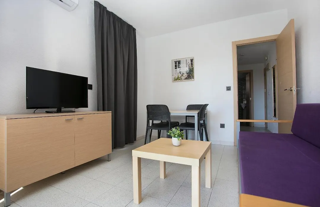 Apartamentos Amalia By Mc-1