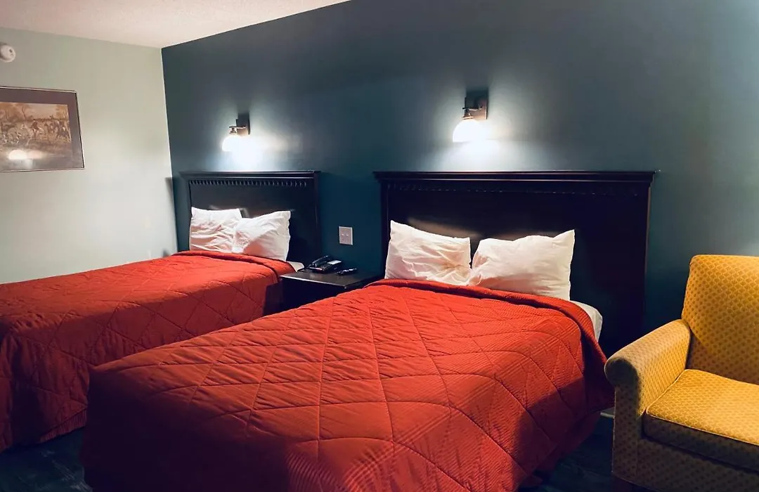 Excel Inn & Suites-1
