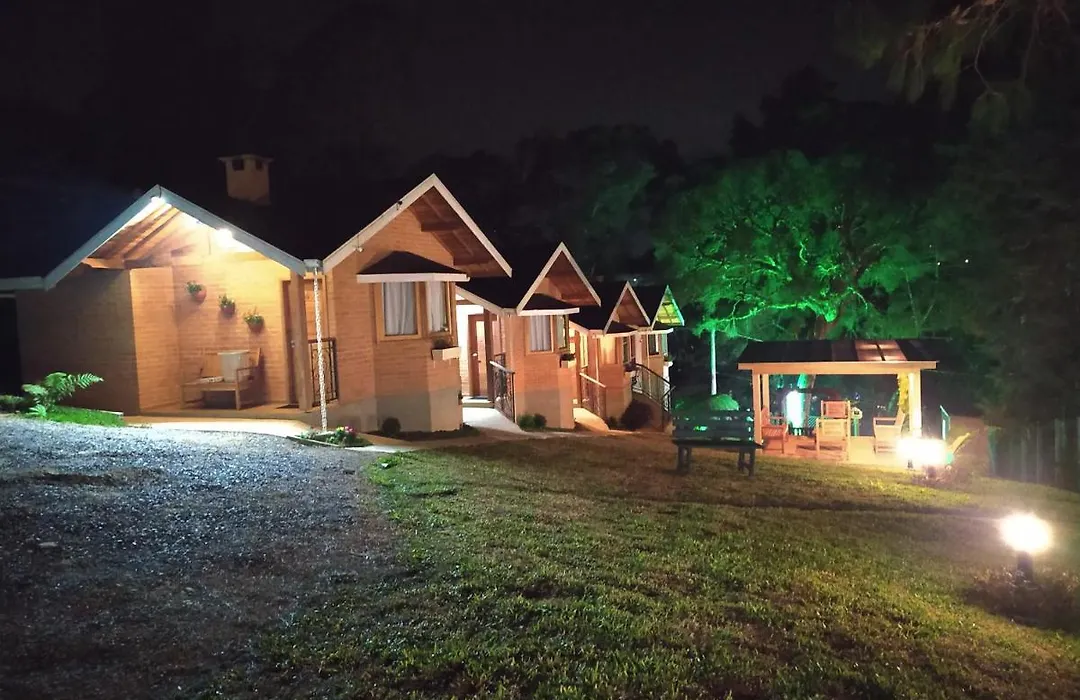 Pousada Alto dos Pinheiros-1