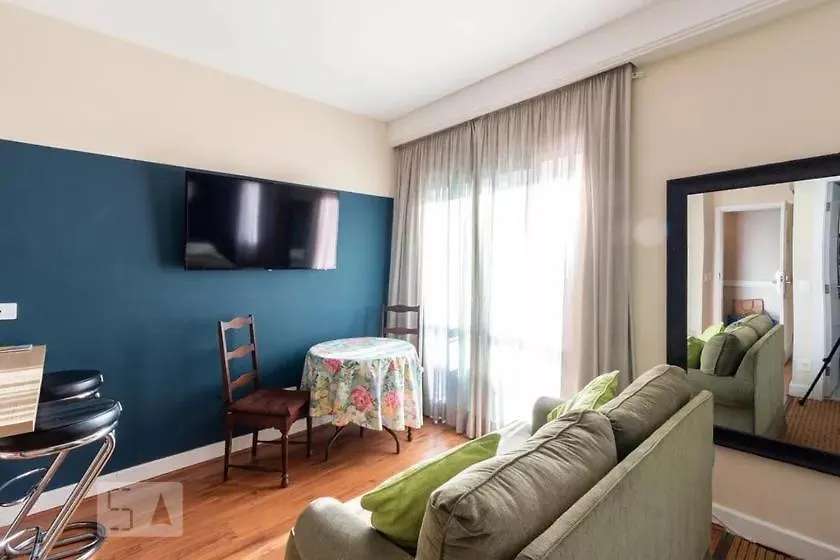 Flat Em Moema-1