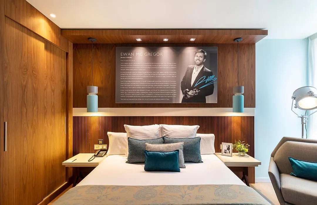 Hotel Zinema7-1