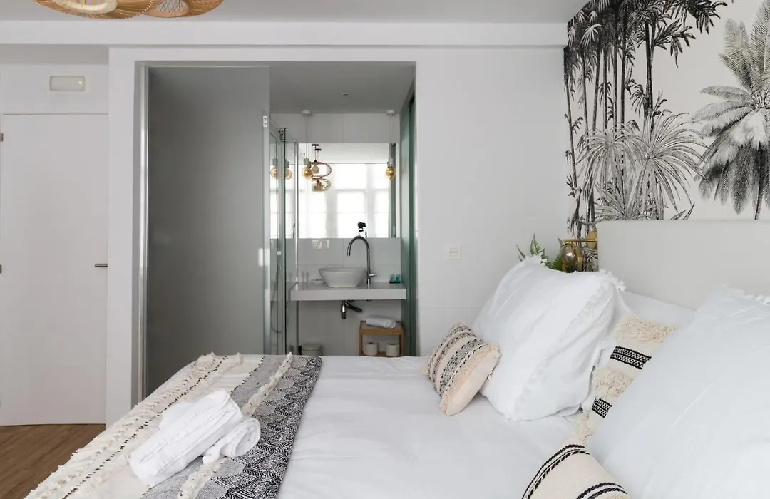 Bilbao Art Lodge Staynnapartments-1
