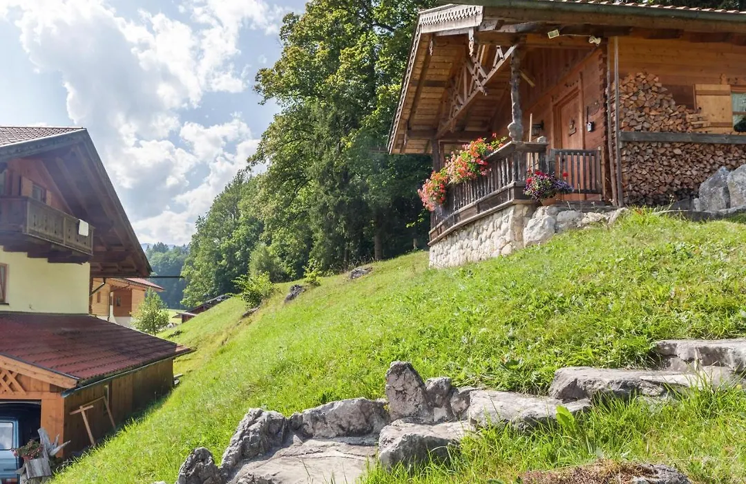 Ferienwohnung Alpenrose-1