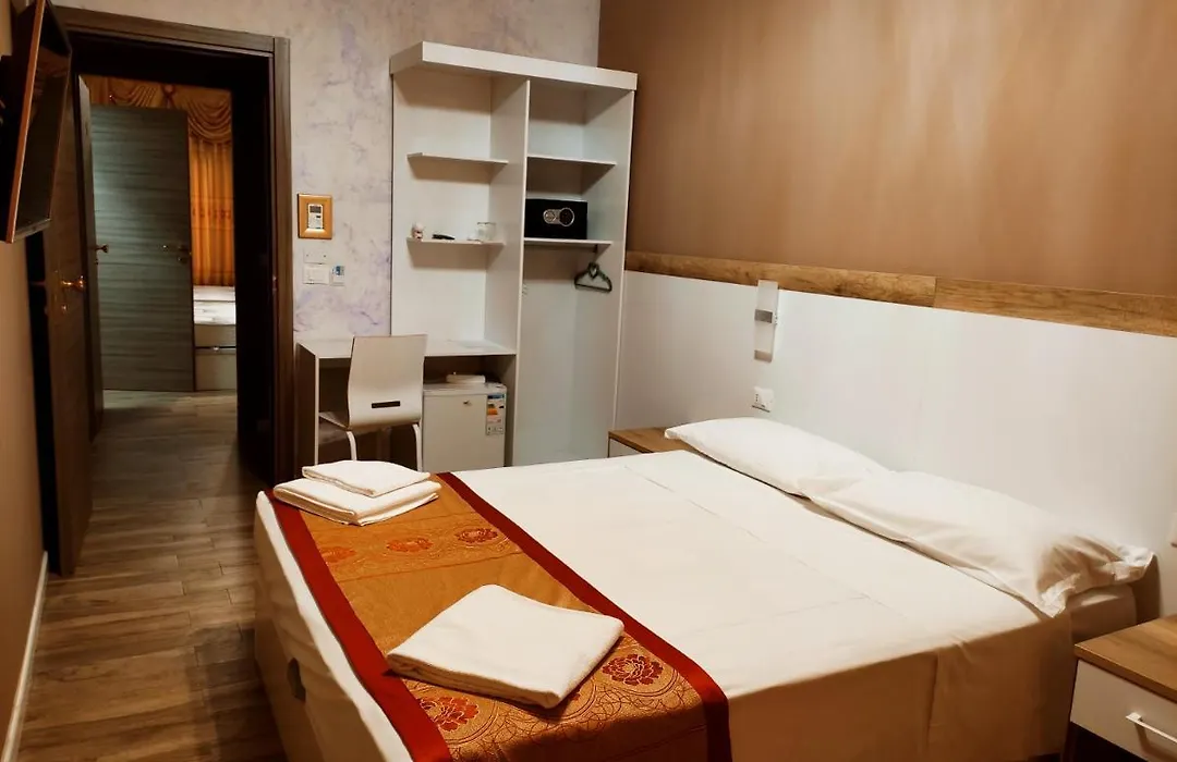 Hotel Venice Tour-1