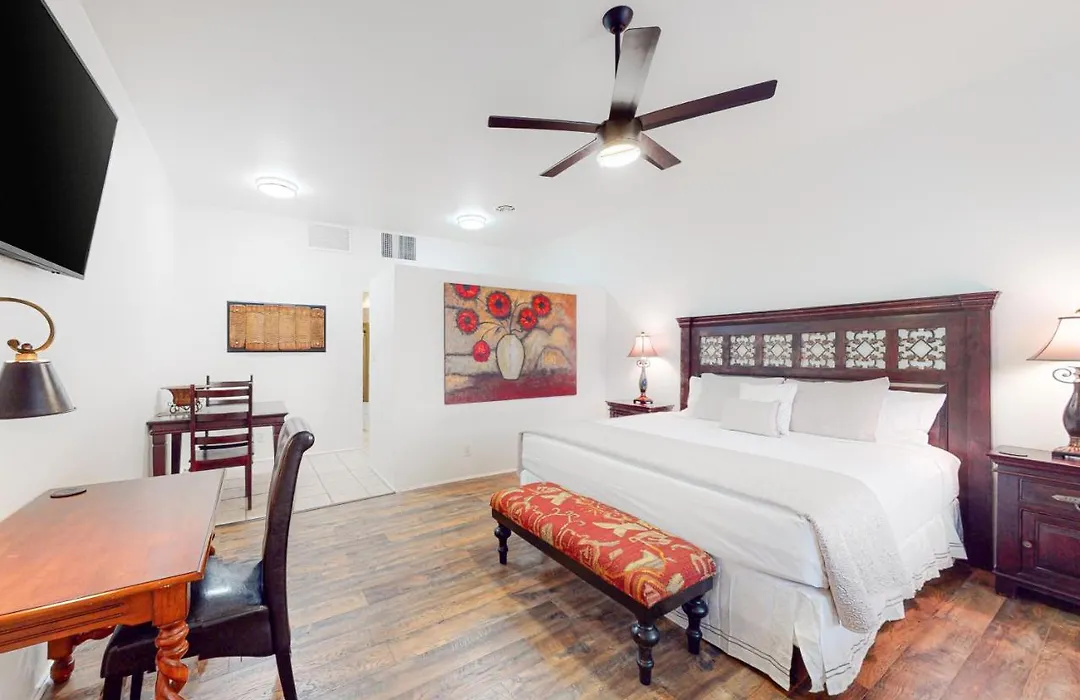 Riverside Suites-1