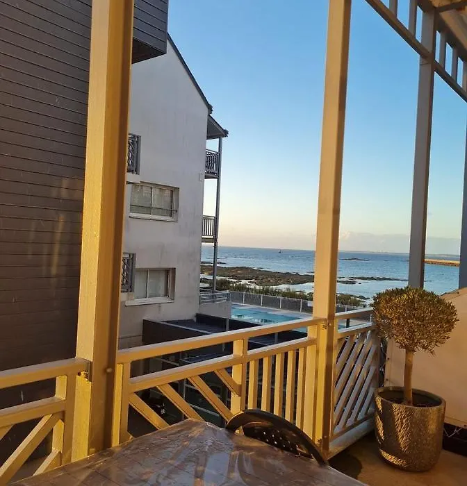 Appartement vue latérale mer-1