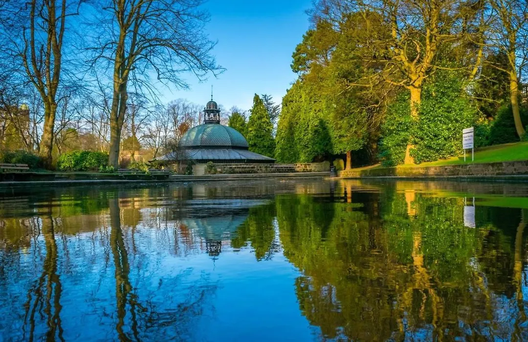 Acorn Lodge Harrogate-1