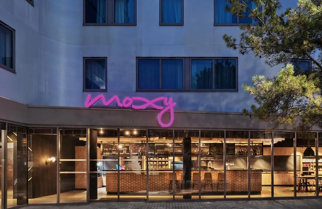 Moxy Amiens-1