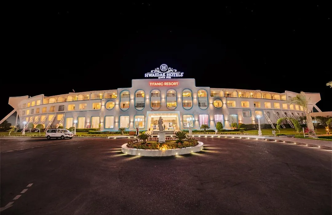 Titanic Aqua Park Resort - Families And Couples Only-1