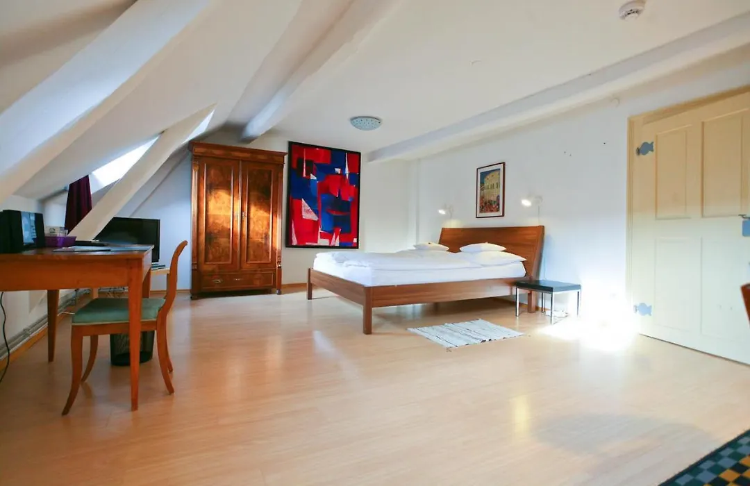 Elisabeth Apartments-1
