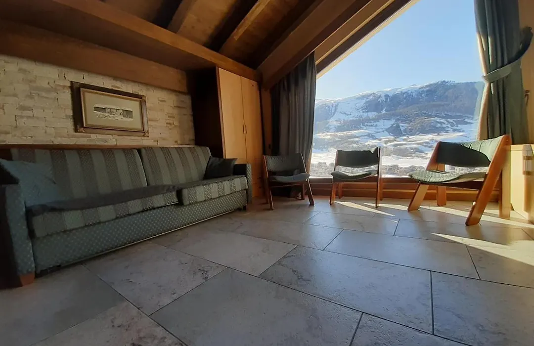 Chalet Garden-1