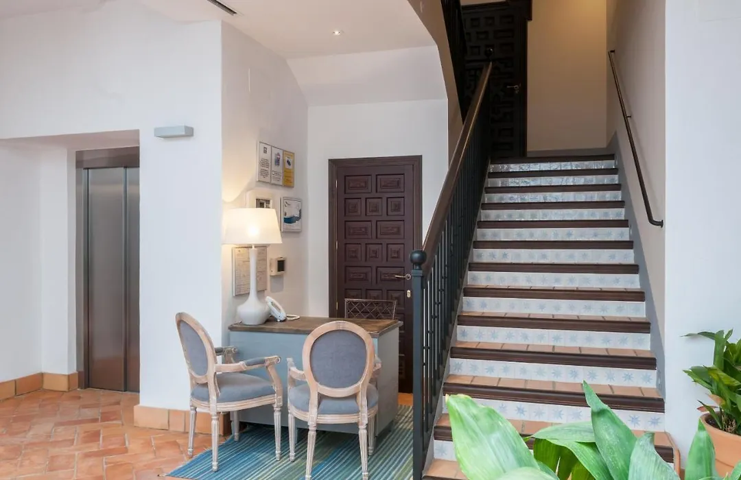 Suites Murillo Catedral-1