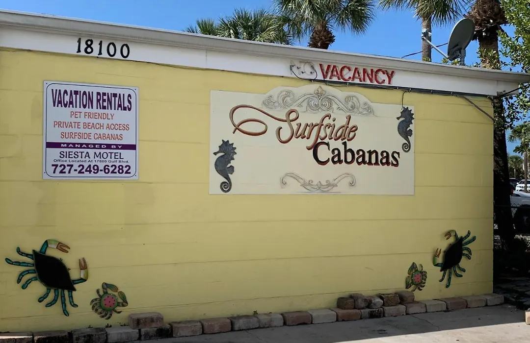 Michaels Surfside Cabanas-1