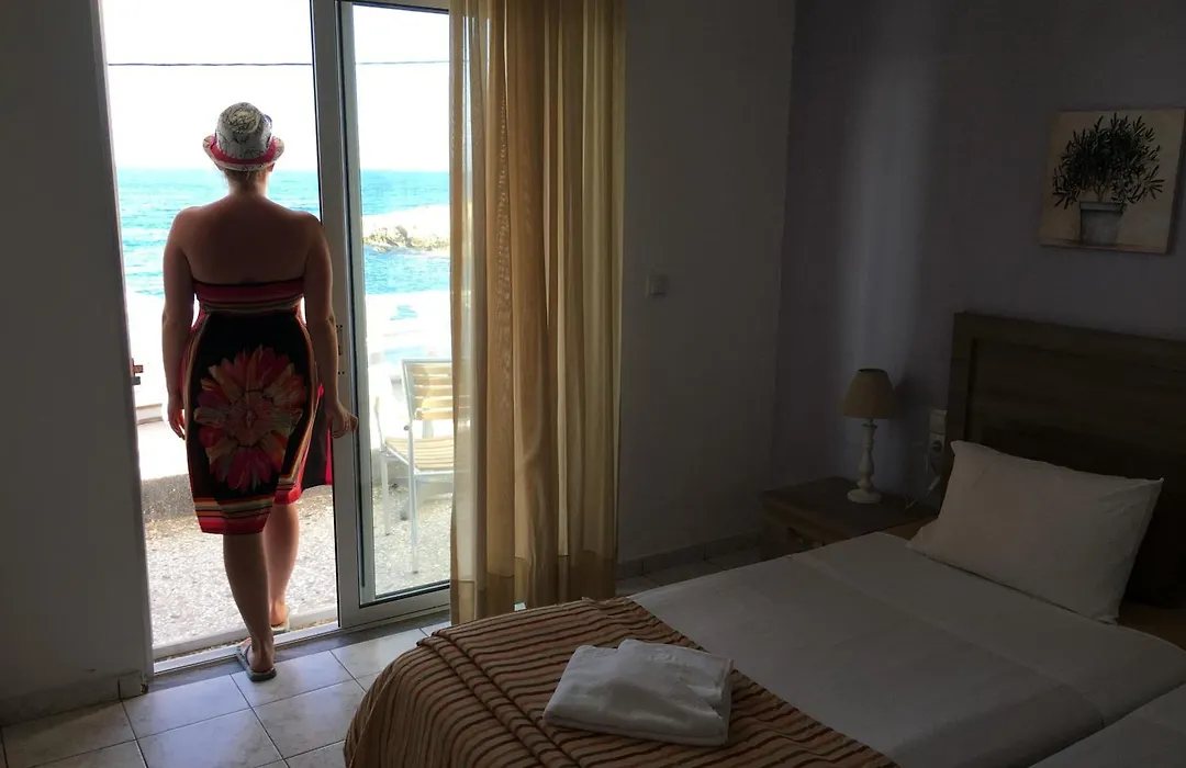 Zorbas Hotel-1