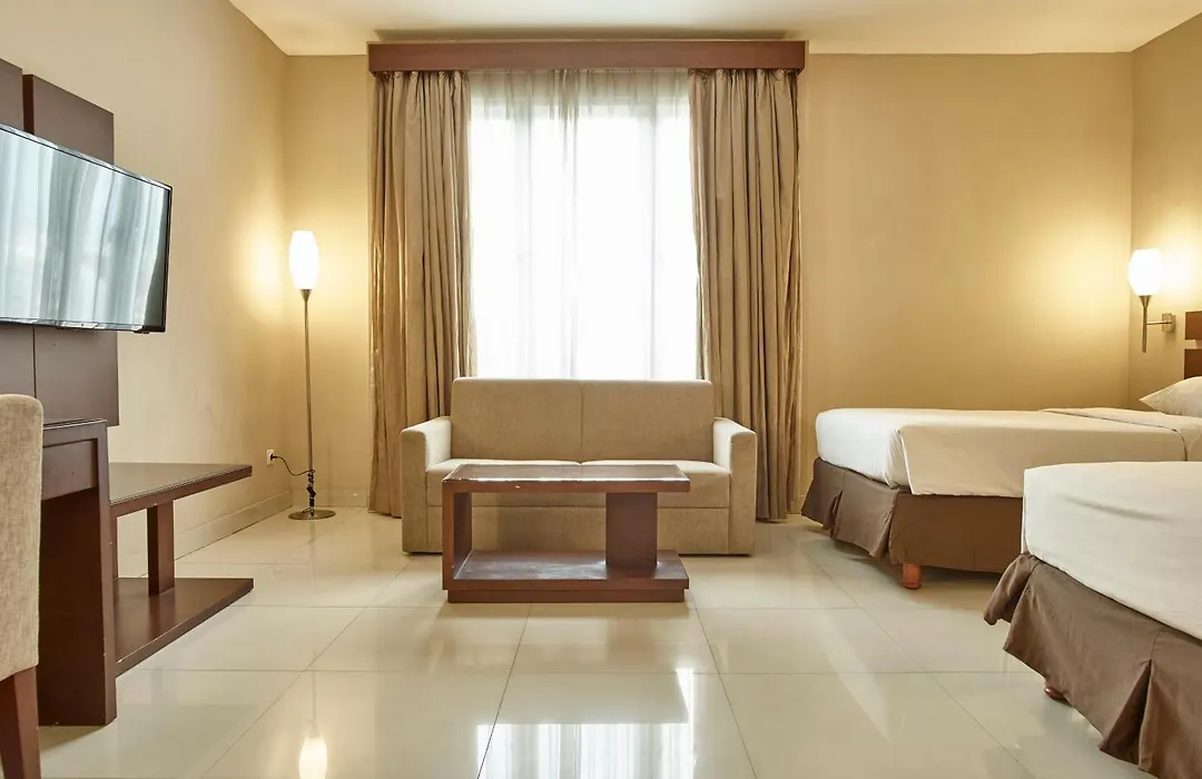 Triniti Hotel Gajah Mada-1
