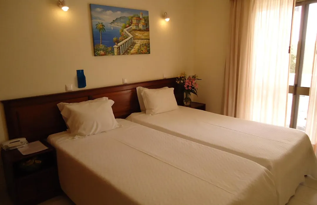 Boutique Hotel Marina S. Roque-1