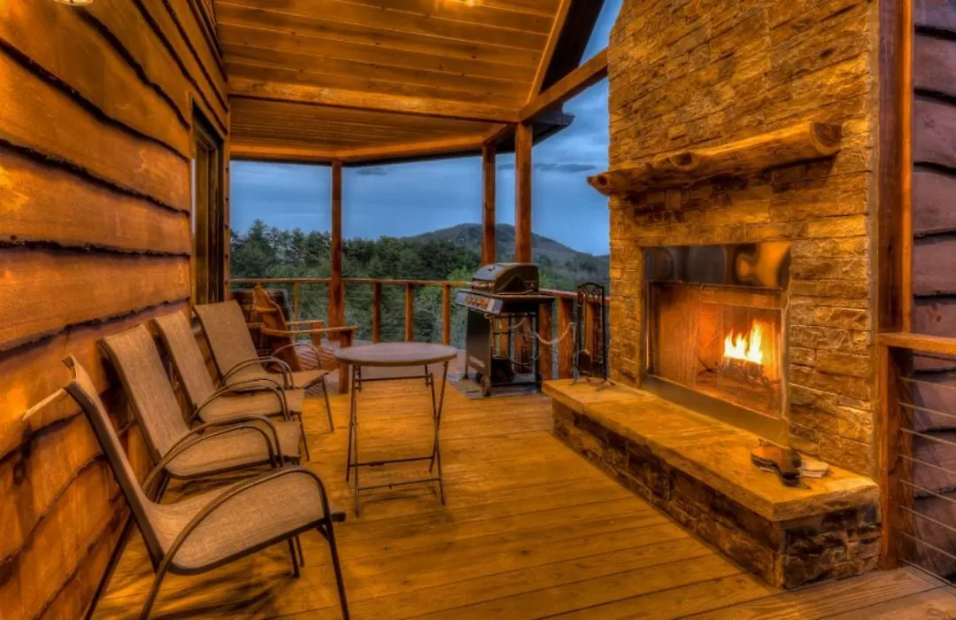 Honey Bear Lodge-1