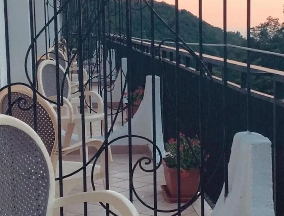 Hotel Parco Delle Rose-1