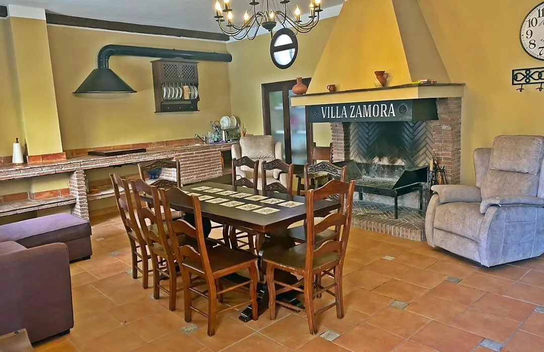 Villa Zamora-1