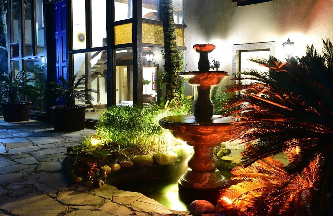 Le Chateaux Joa-1