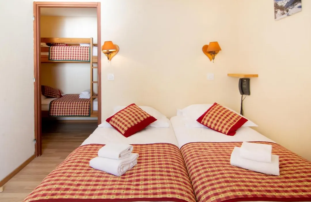 Chalet Hotel La Tarine-1