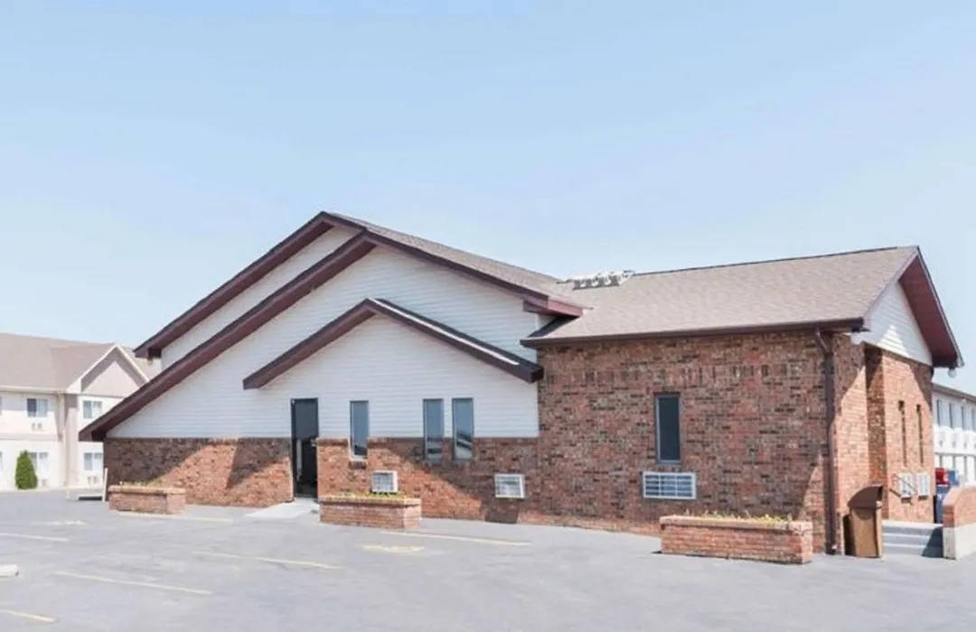 Glendive Lodge-1