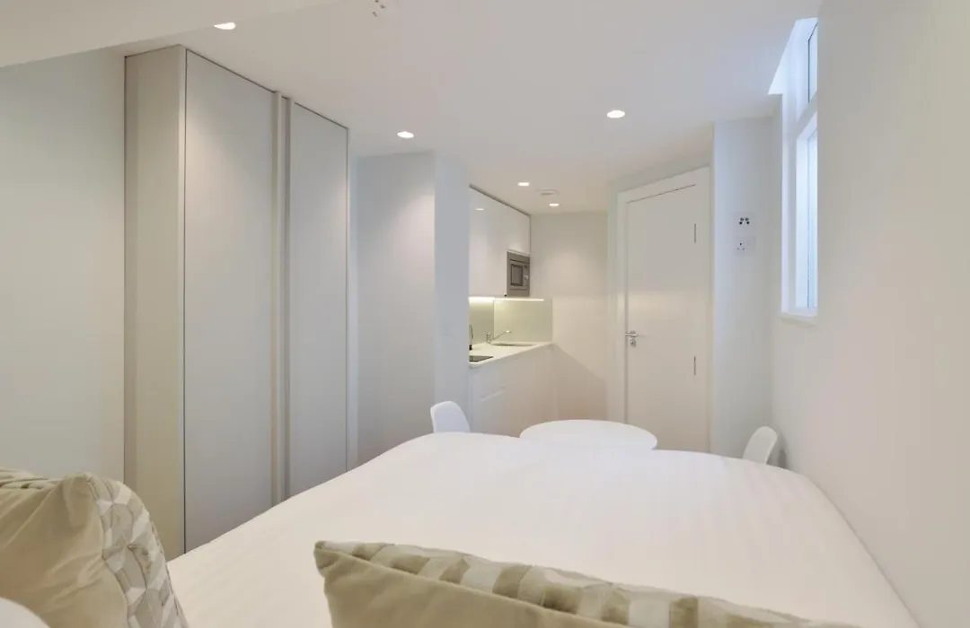 Stayprime Kensington Serviced Apartments-1