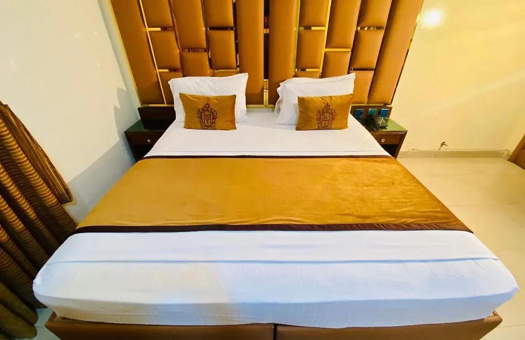 World Inn Hotel-1