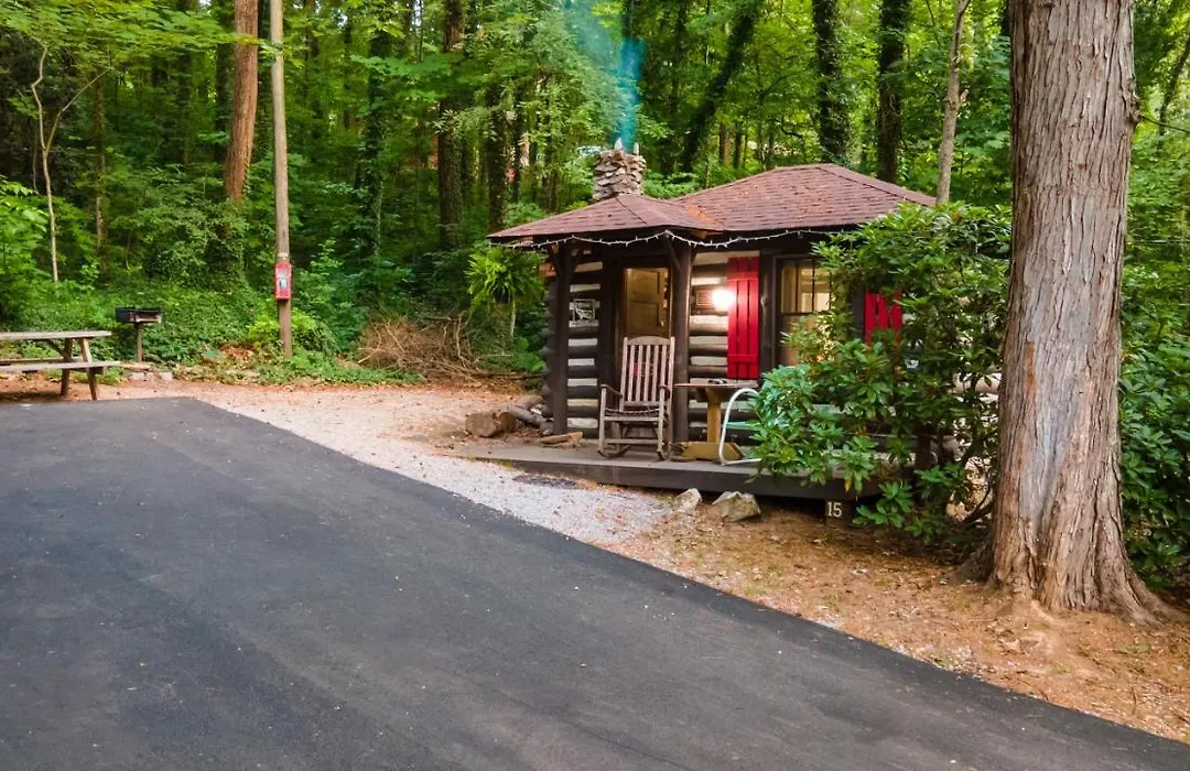 Log Cabin Motor Court-1