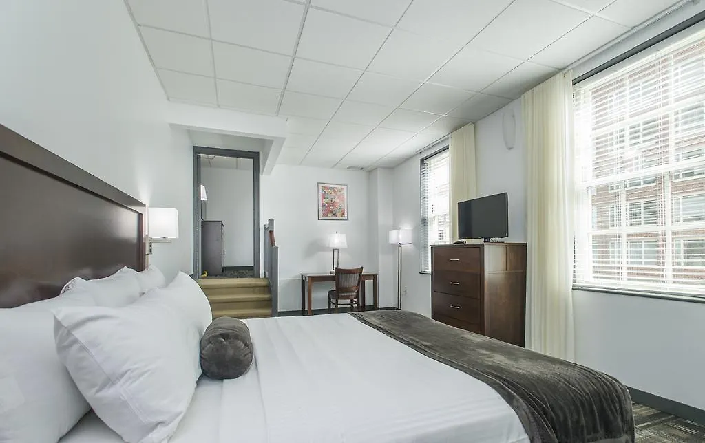 Hotel 140-1