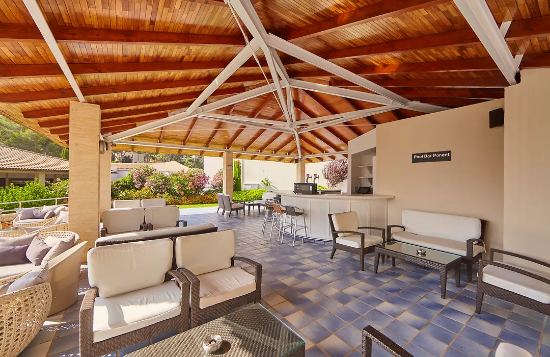 Ikos Porto Petro-1