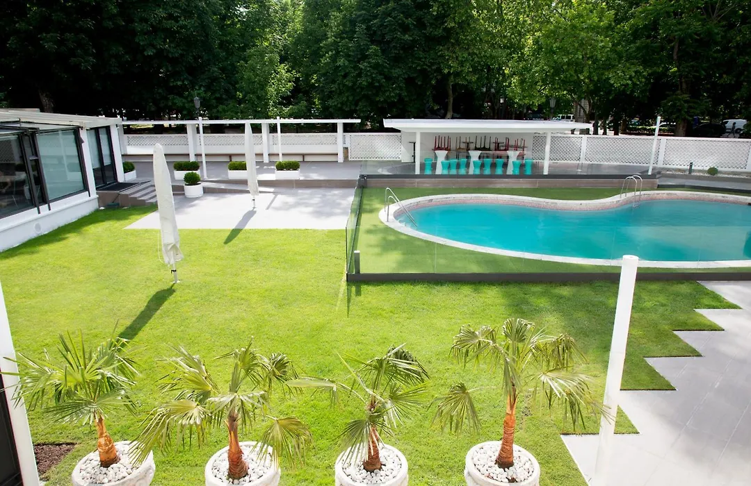 Hotel Tres Reyes Pamplona-1