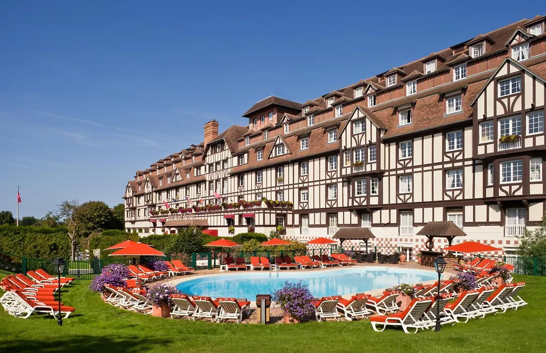 Hotel Barriere L'Hotel Du Golf-1