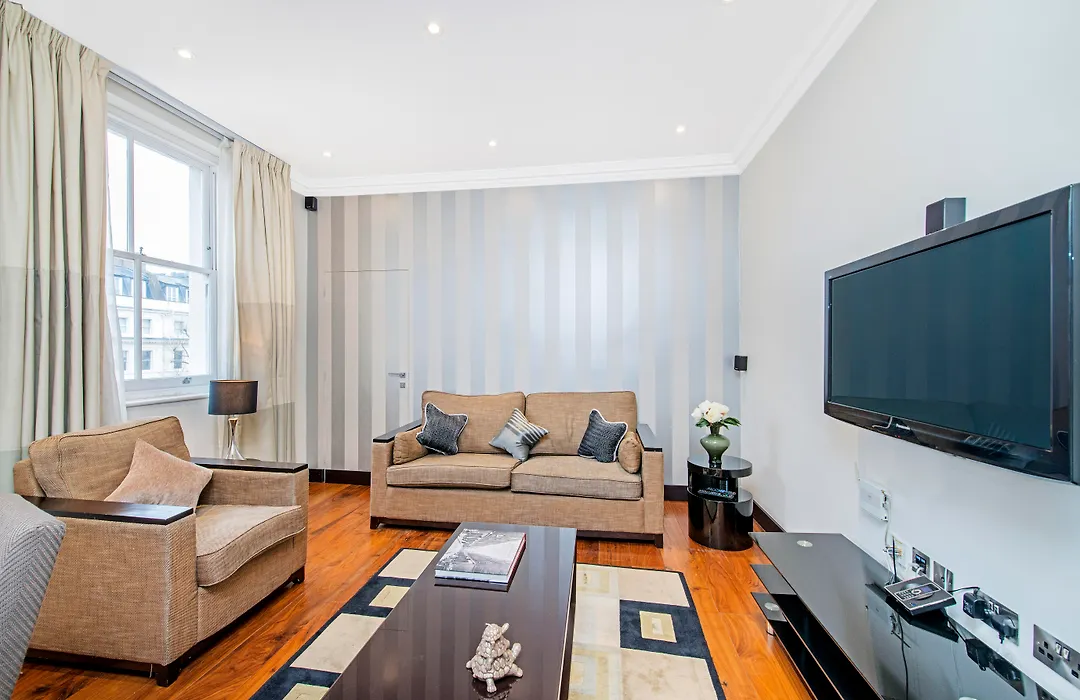 130 Queen's Gate Apartments-1