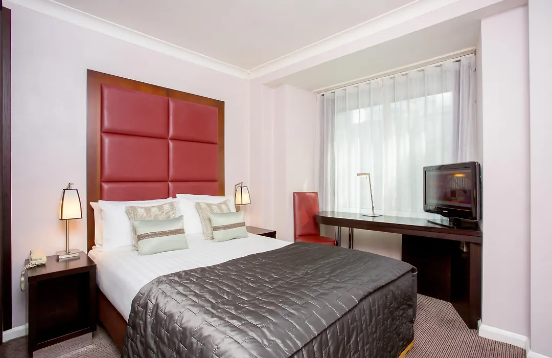 Mercure London Kensington Hotel-1