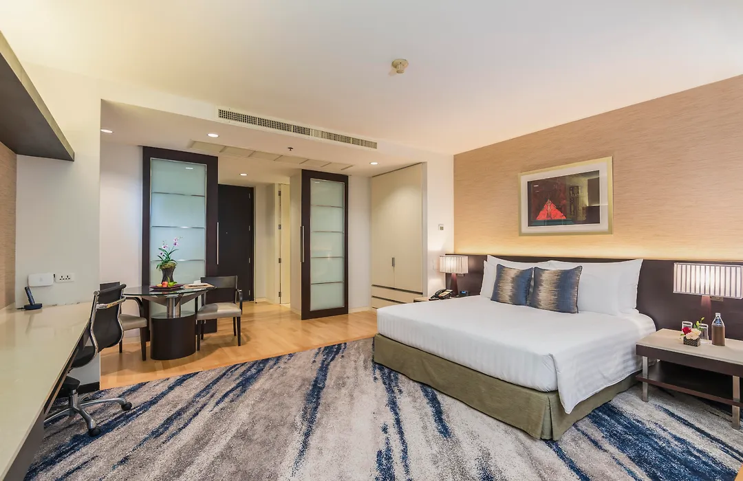 Emporium Suites By Chatrium-1