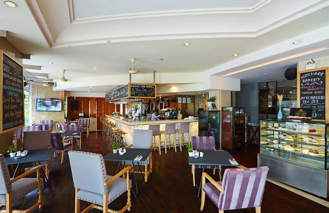 The Duchess Hotel-1