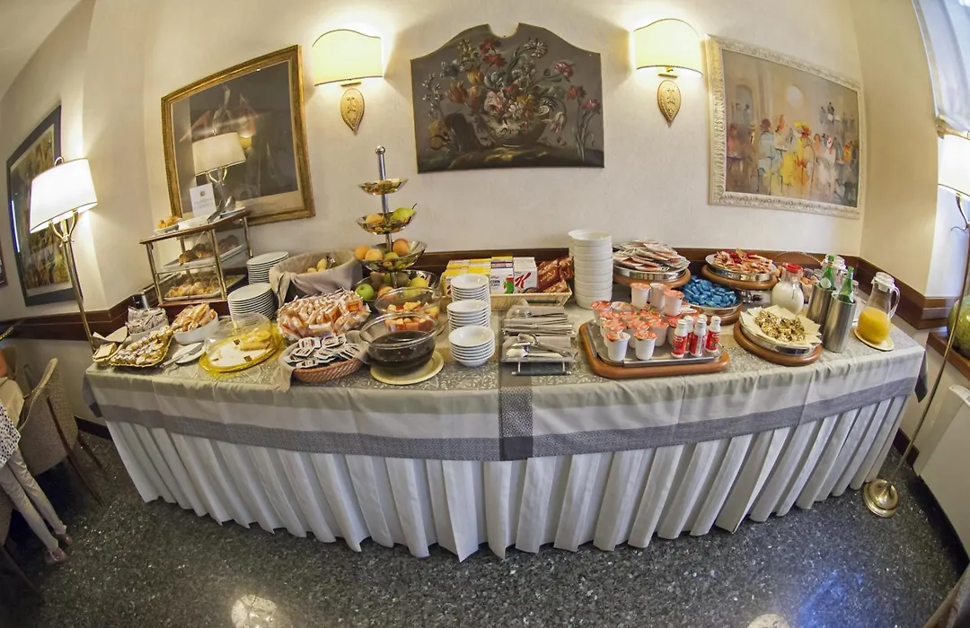 Hotel Bristol-1
