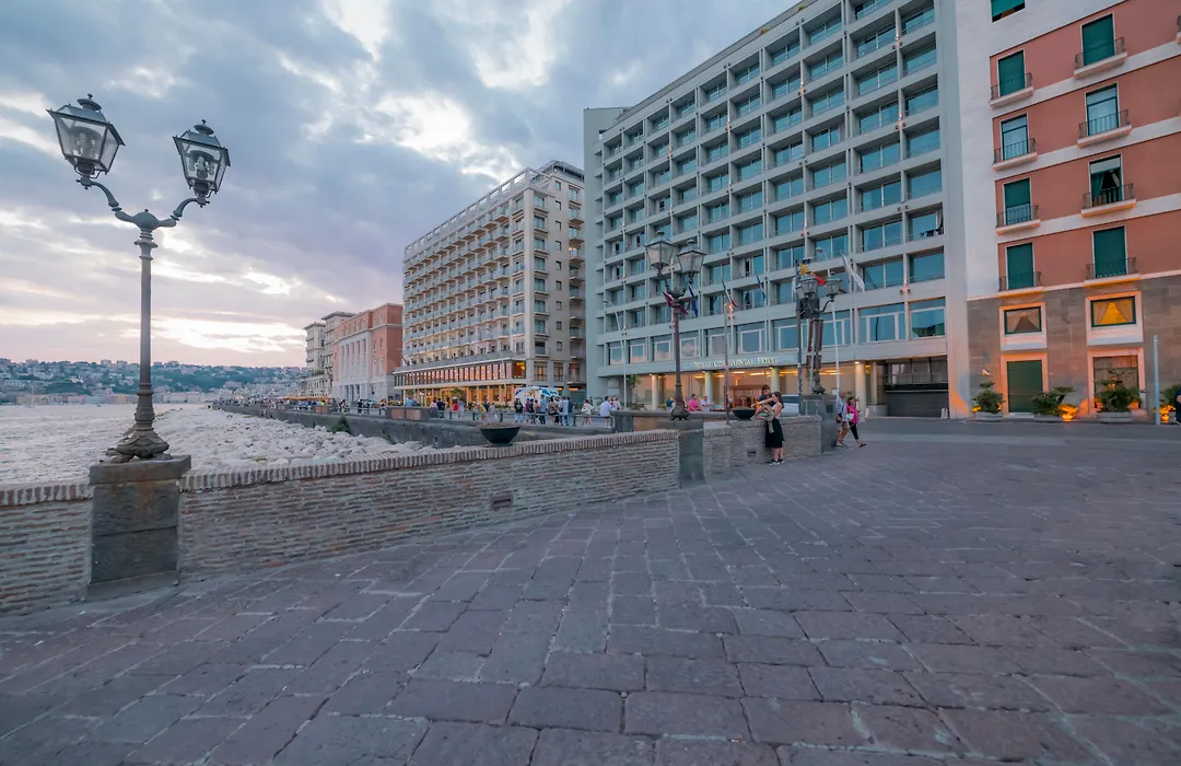 Hotel Royal Continental-1
