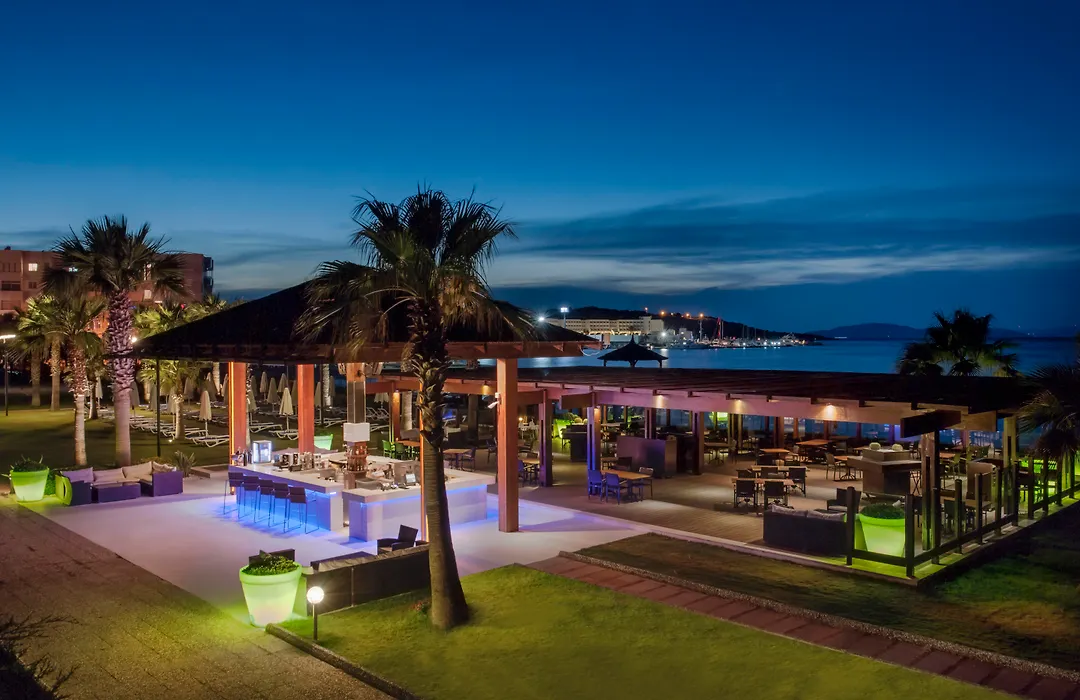 Radisson Blu Resort & Spa Cesme-1